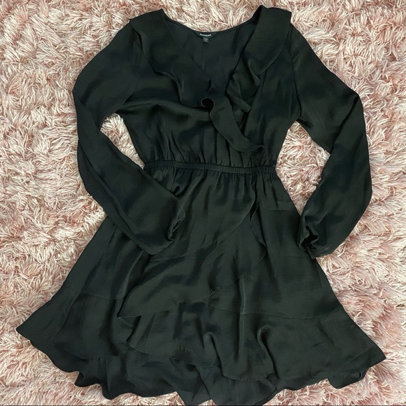 Express Dresses & Skirts - Express black long sleeve ruffle dress size small